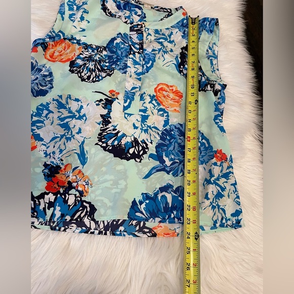 J. Crew Hydrangea Print Polyester Shell - 10 Petite - Picture 4 of 7